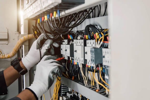Best Licensed Electrician  in Medfd, OR